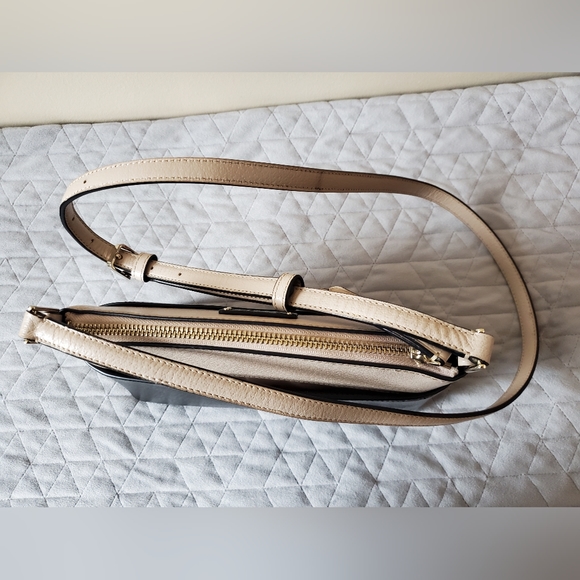 Kate Spade New York | Warm Beige & Black Jeanne Leather Crossbody Bag - Picture 8 of 16